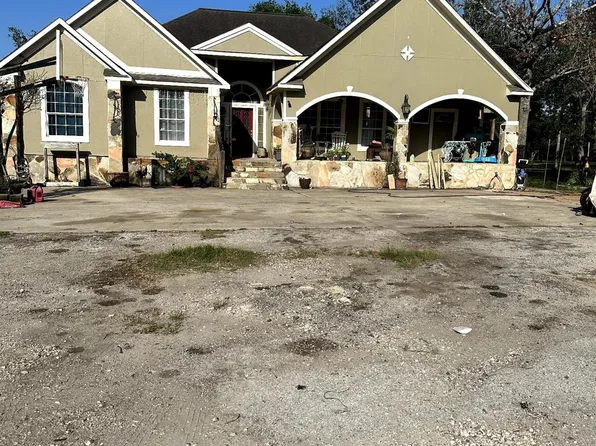 7207 County Road 194, Alvin, TX 77511