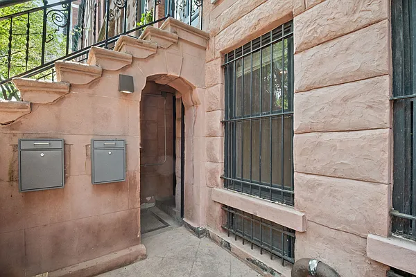 Rented by William Raveis Real Estate | media 21