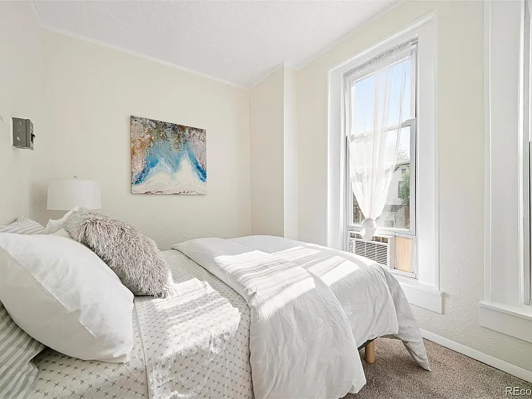 2436 W 37th Ave — Photo 12