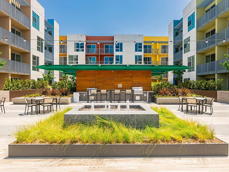 Citrus Commons — Photo 8
