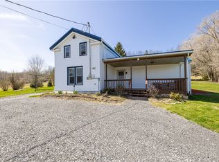 2444 Guyanoga Rd, Penn Yan, NY 14527