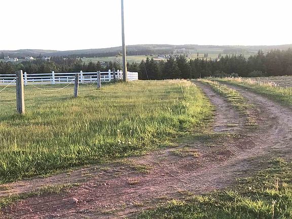 5th image of LOT Eagle Crest Dr
