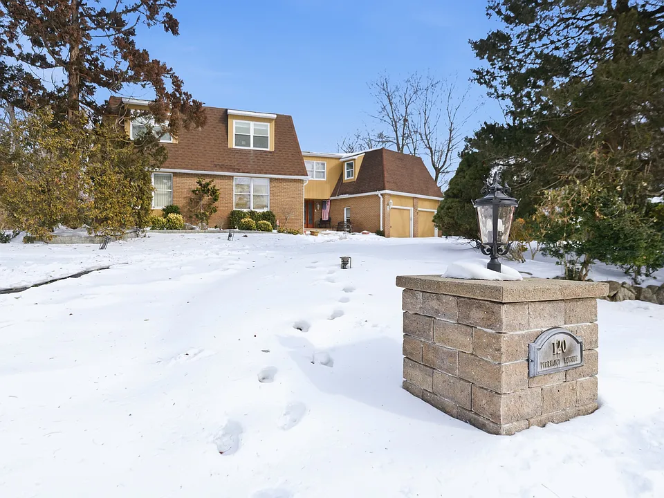 120 Piermont Ave