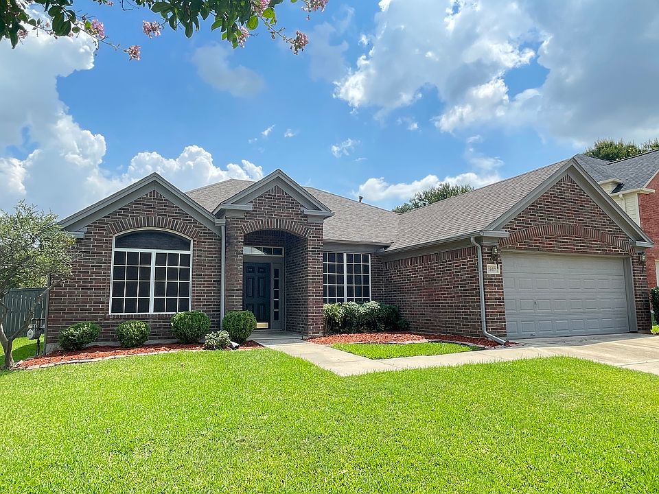 1st image of 1907 Palencia Ct