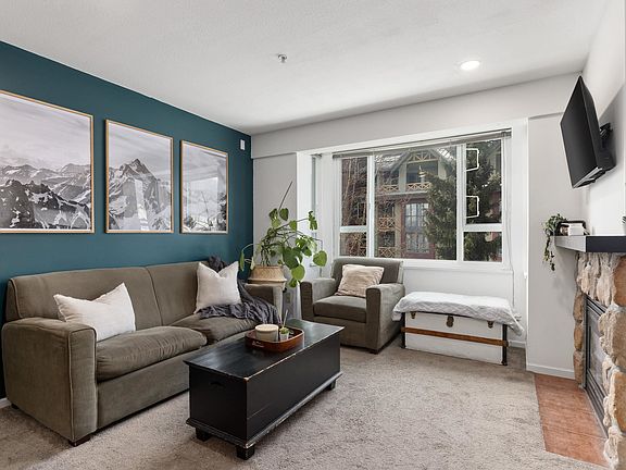 5th image of 4314 Main St #407