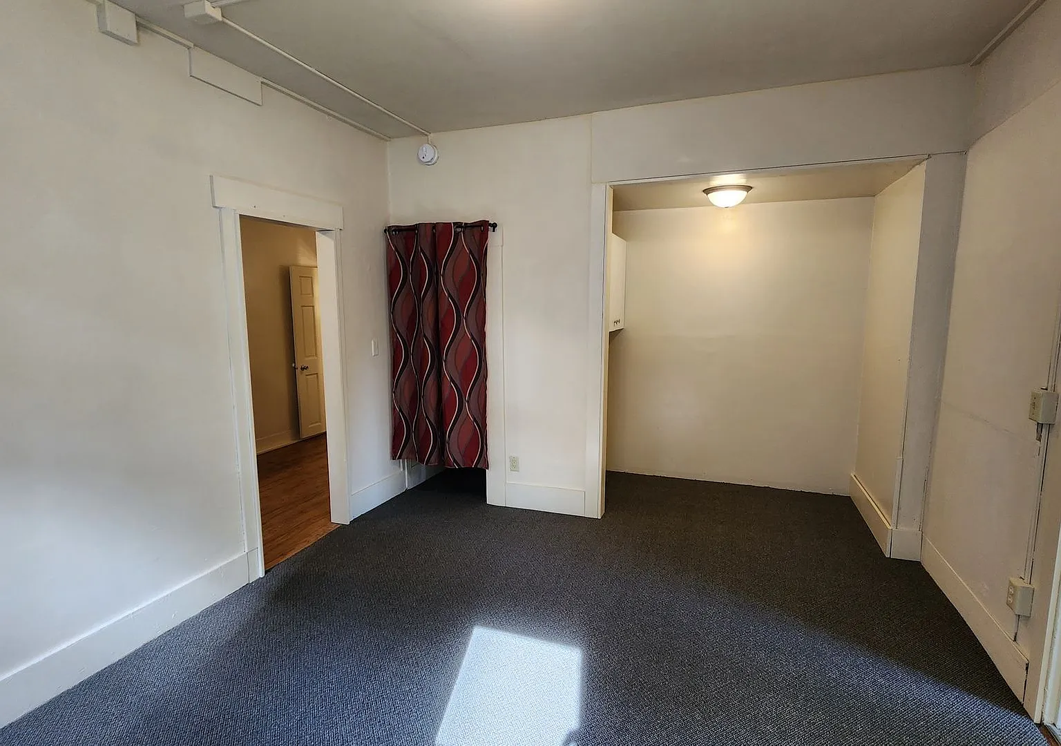 rm328 — Photo 2