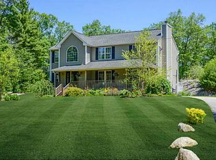 141 Kenyon Hill Trl, Richmond, RI 02898