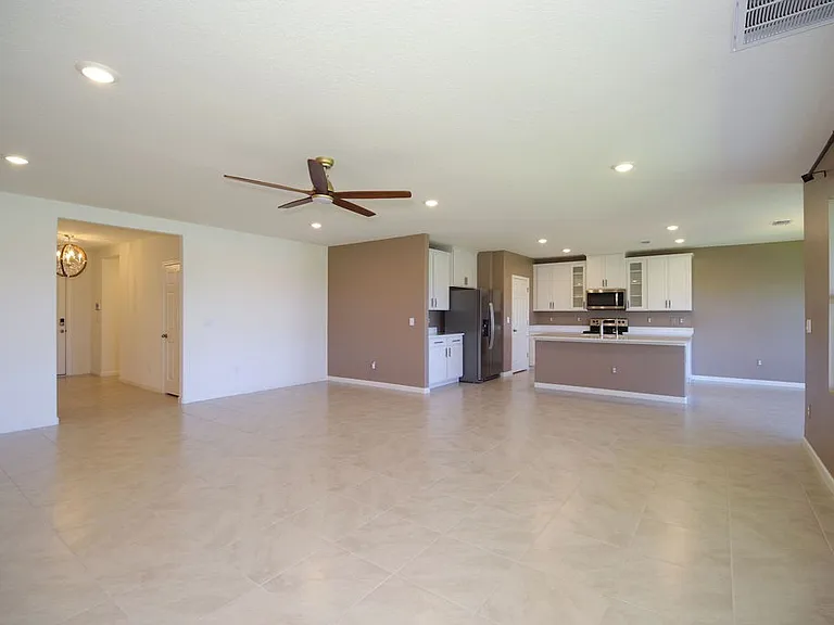 5022 Alabaster Dr — Photo 5