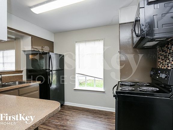 5th image of 3500 Coronado Ct
