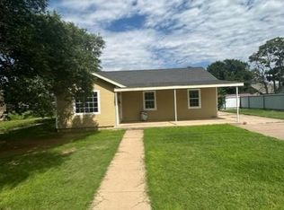 1108 Portland St, Plainview, TX 79072