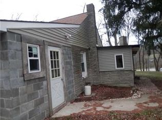 3784 Darlington Rd, Darlington, PA 16115