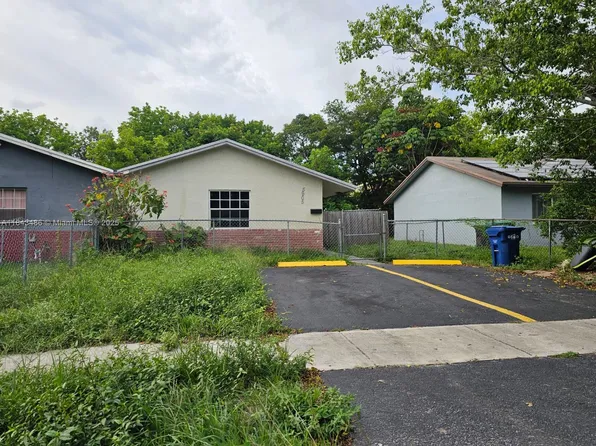 5905 NW 23rd St, Fort Lauderdale, FL 33313