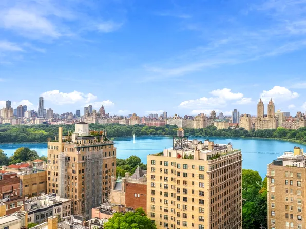 40 East 94th Street image 1 of 8