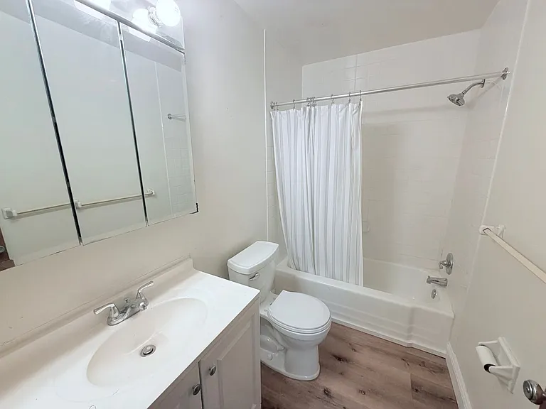 3600 Pennsylvania Ave S — Photo 25