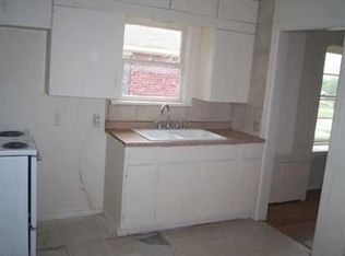 2730 Burchill Rd, Fort Worth, TX 76105