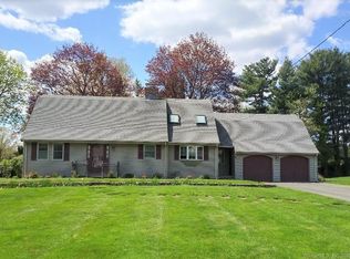 45 Boulter Rd, Wethersfield, CT 06109