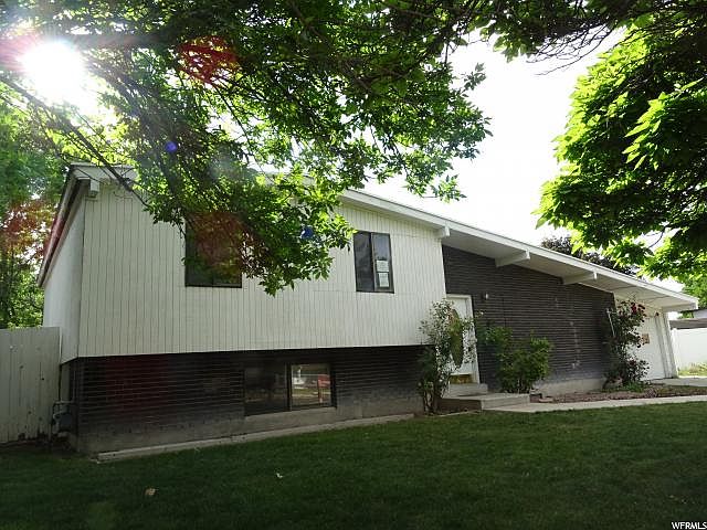 2nd image of 3634 S Mohave Way