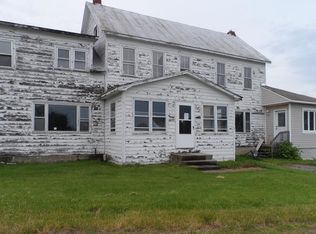 35 Bell Rd, Plattsburgh, NY 12901