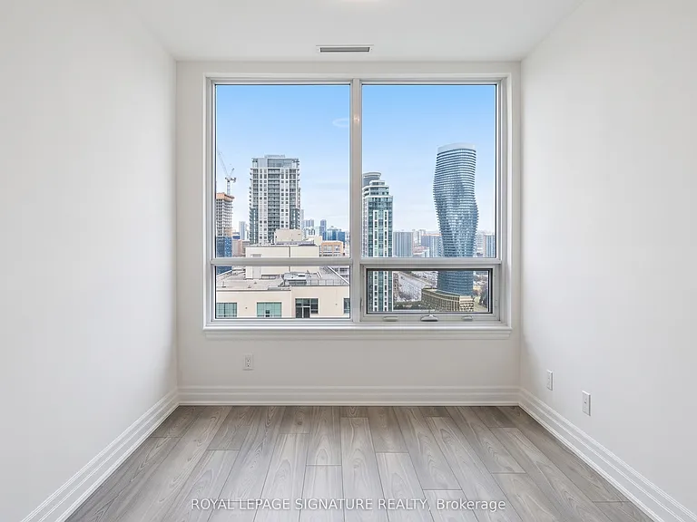 36 Elm Dr W #2601 — Photo 7