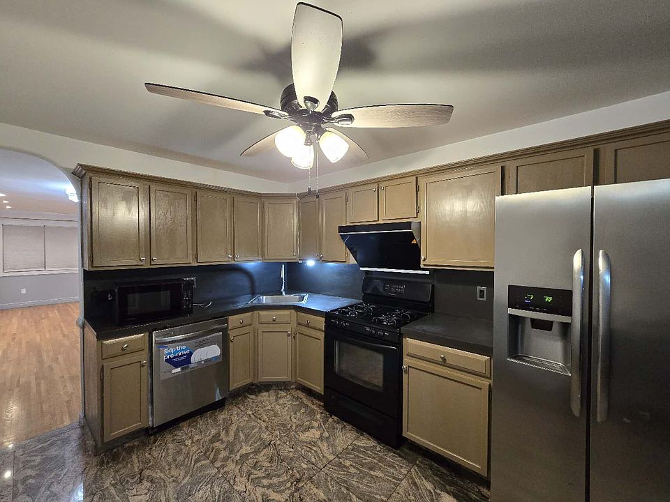 1st image of 33 Delmar Ave #2nd