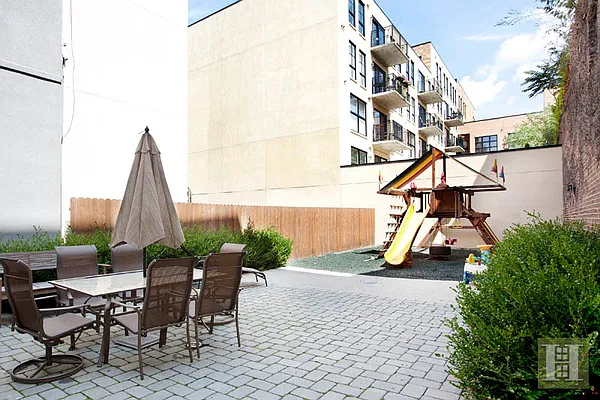 Sold by Halstead Property | media 6