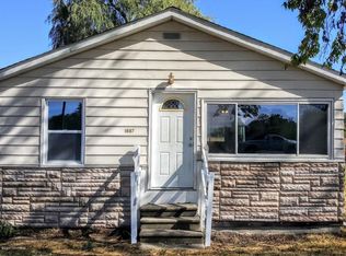 1687 2nd St, Shelbyville, MI 49344