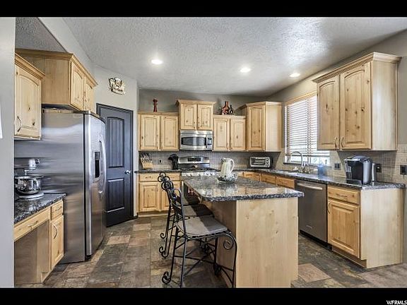 5th image of 6669 S Early Dawn Dr