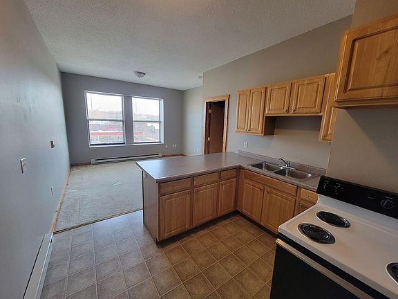 3rd image of 508 N Bridge St #451