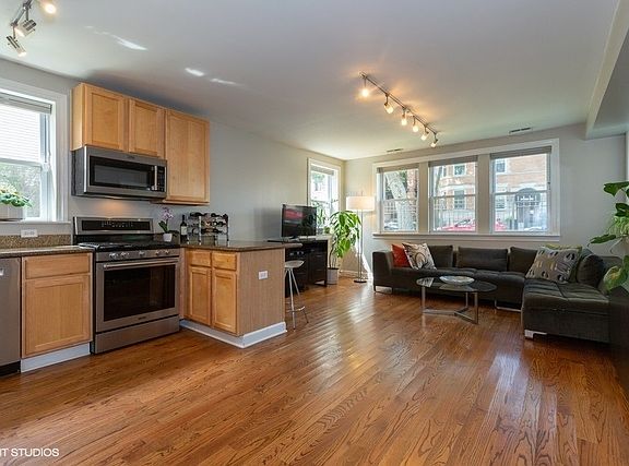 2nd image of 2531 N Talman Ave APT G