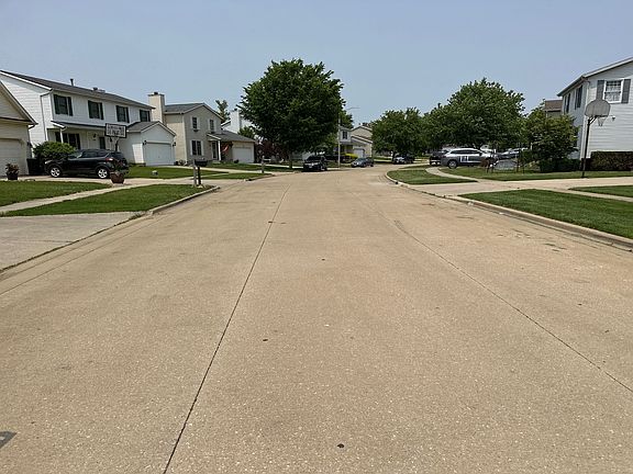4th image of 2206 Parker Ave