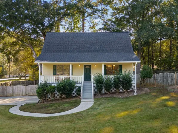 27 Noses Creek Rd SW, Marietta, GA 30064