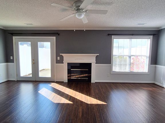 2nd image of 4115 Dudleys Grant Dr APT C