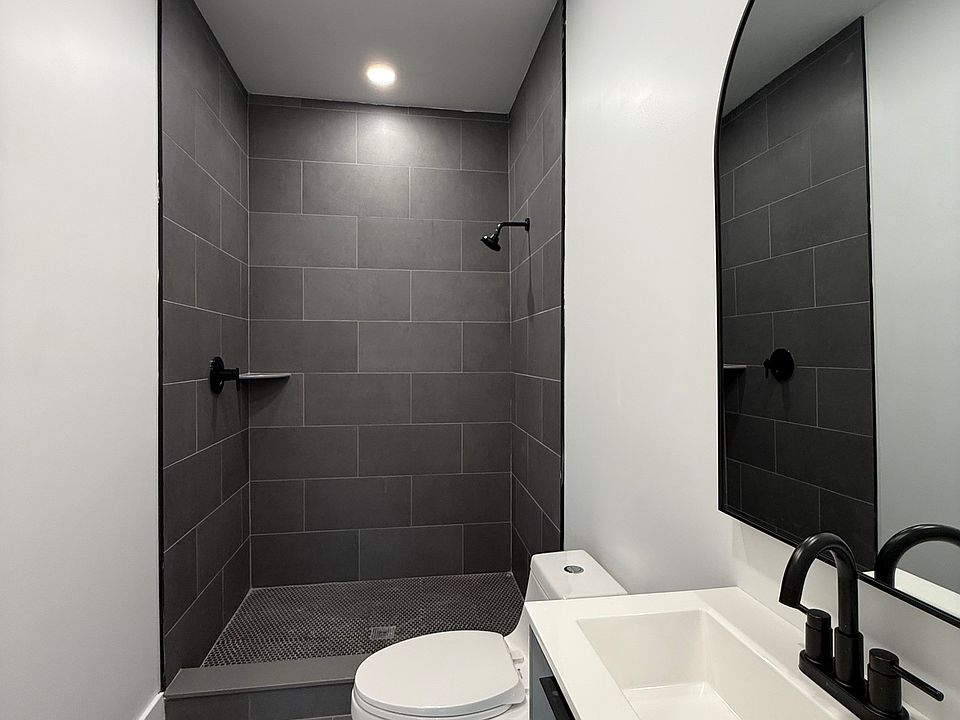 Private Bathroom #2