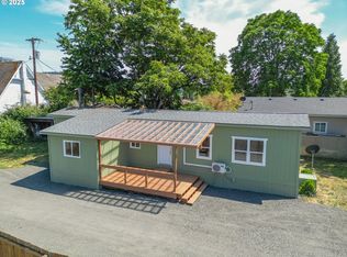156 Cedar St, Yoncalla, OR 97499