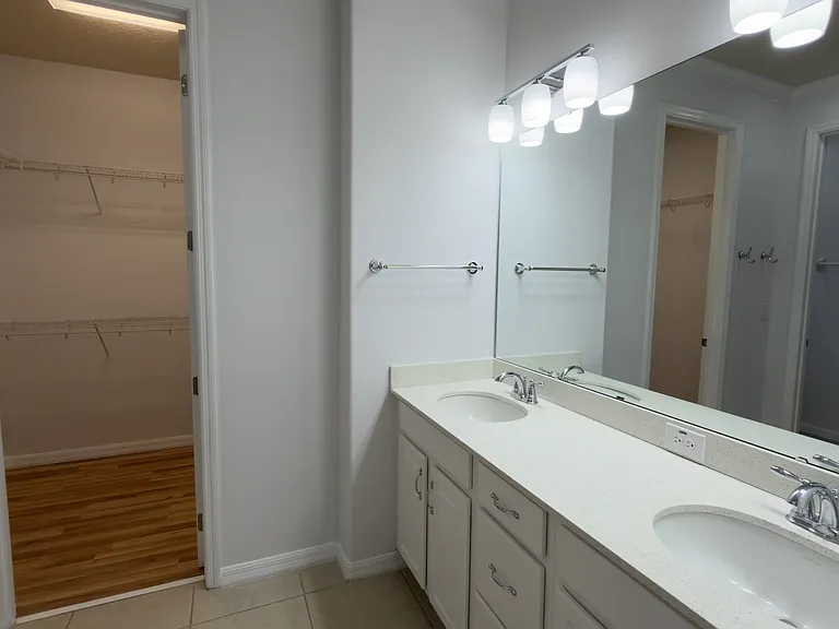 2504 Fassona Dr — Photo 13