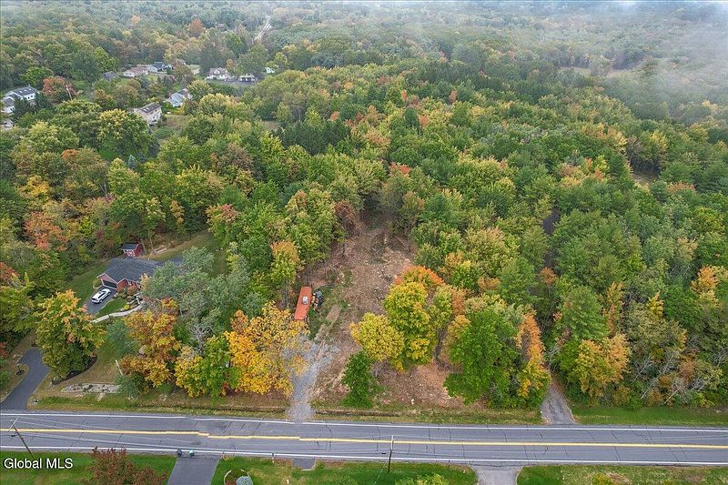 2nd image of 11 Snake Hill Road