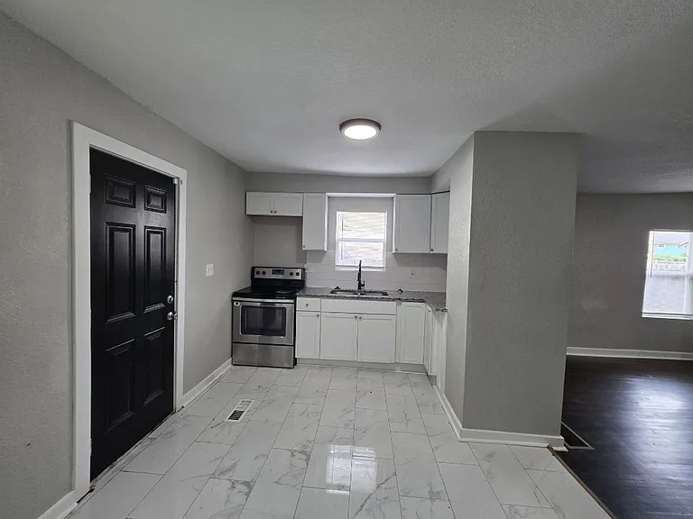 3728 Bales Ave — Photo 6