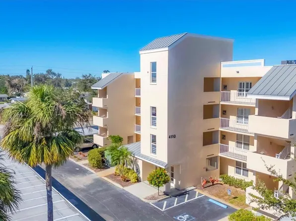 4110 Ironwood Cir APT 301, Bradenton, FL 34209