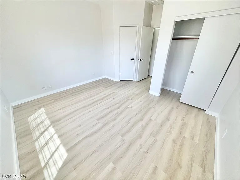 7340 Ridge Star Ct — Photo 12