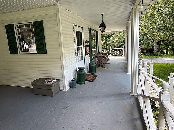 4th image of 11 Highview Avenue