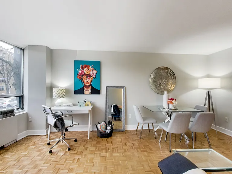 660 Briar Hill Ave #103 — Photo 32