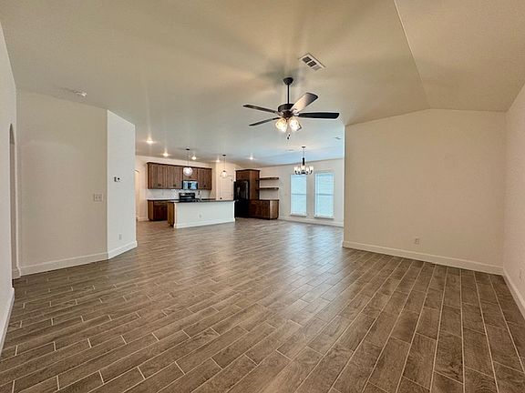 4th image of 1331 Ari Ave