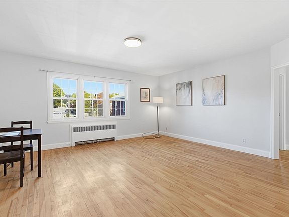 5th image of 112 Maple St APT 6