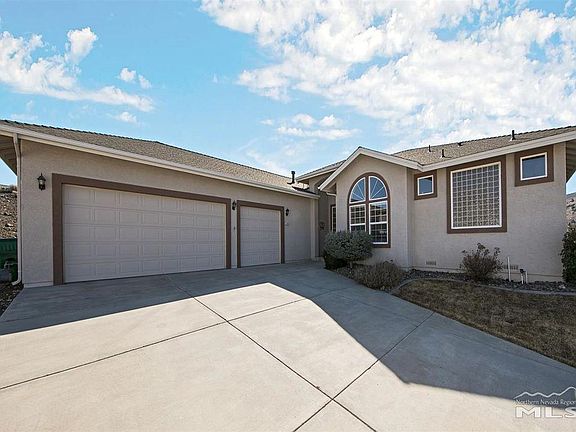 2nd image of 1167 Camballeria Dr