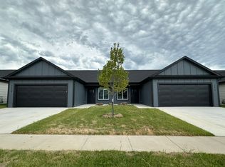 9410 E Wassall St, Wichita, KS 67210