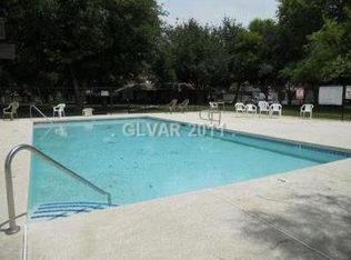 5028 Village Dr, Las Vegas, NV 89142