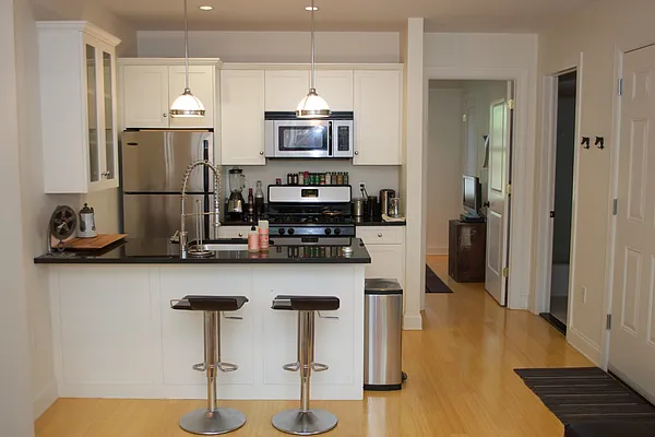 Rented by NY Casa Group | media 2