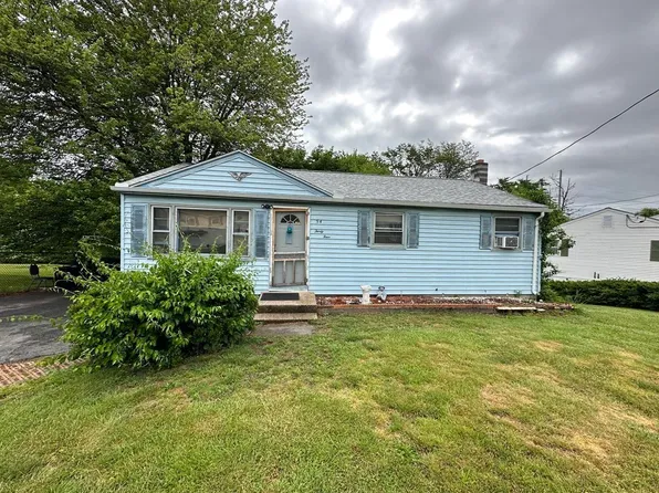 34 Fanwood Ave, Chicopee, MA 01020