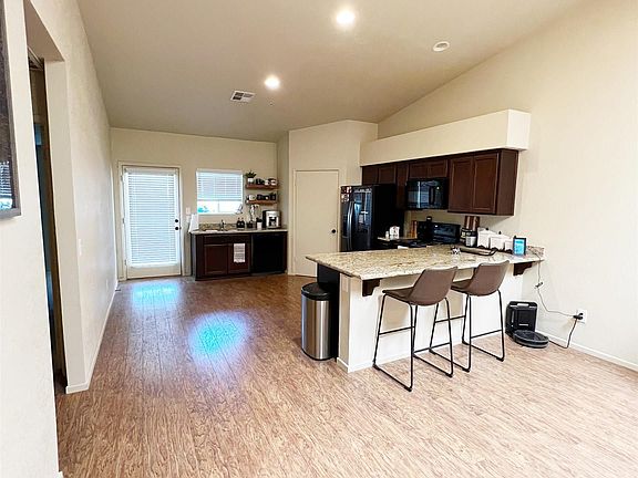 4th image of 3880 S Brianna Dr
