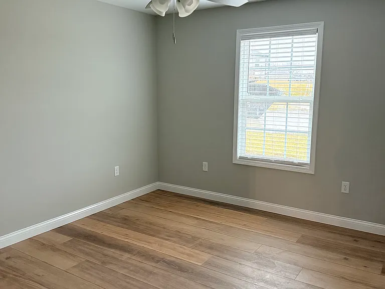 701 Lake Harriette Dr #724 — Photo 12